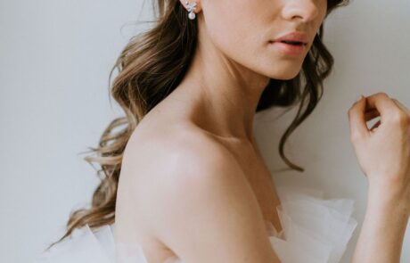 TiffanyBowEarring 1 1200x