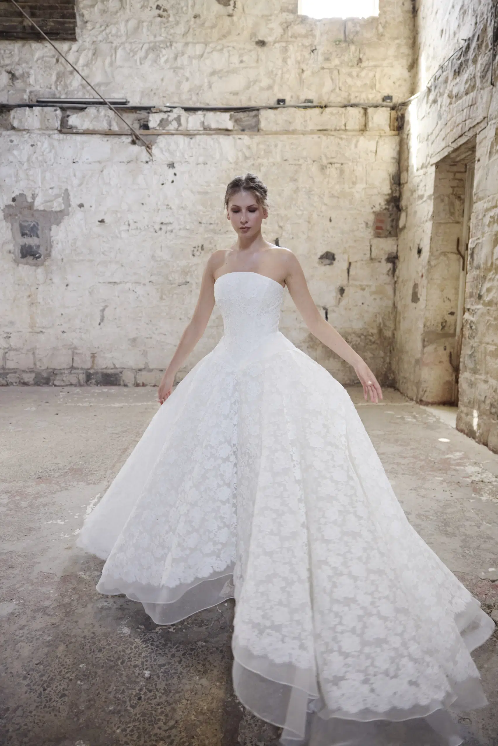 20260223 Shezarinbathacoture 00258 Filigree from the Alchemy collection